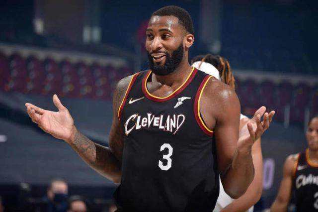 pp电子-补强内线成湖人诉求 庄神之外紫金军团另有目标